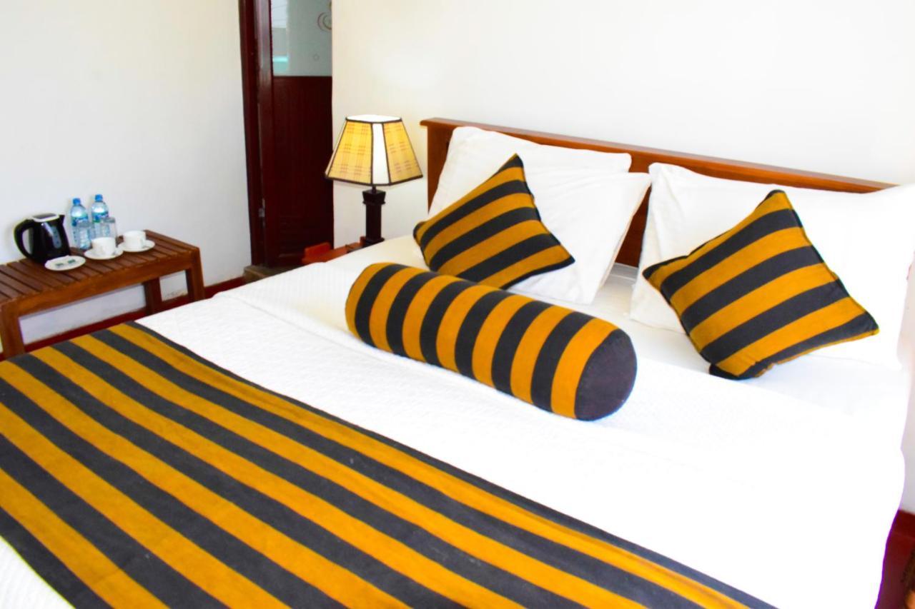 Blue Moon Hotel Nuwara Eliya Exterior foto