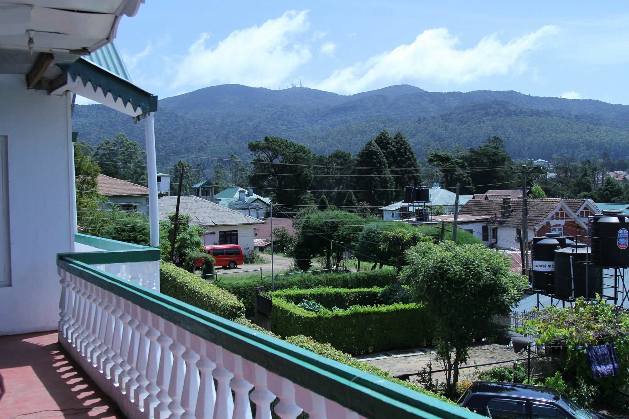 Blue Moon Hotel Nuwara Eliya Exterior foto
